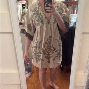 Floral Embroidered V-Neck Top